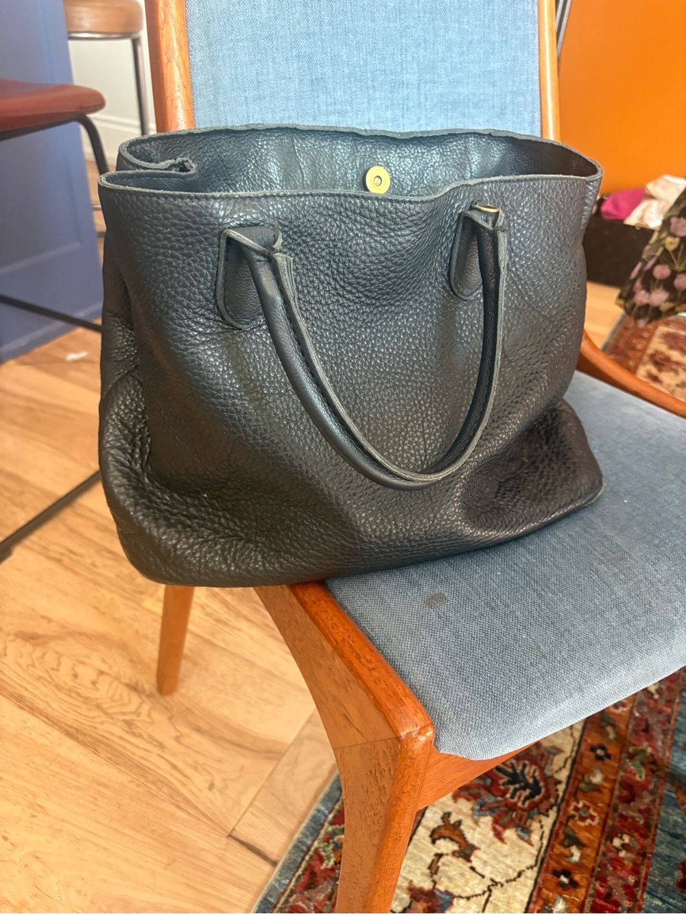 Roots Navy Pebbled Leather Shoulder Purse
